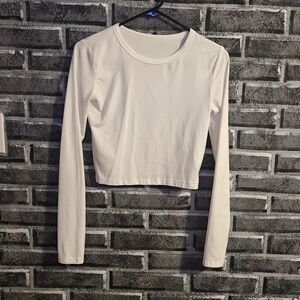 WHITE 🤍 LONG SLEEVE CROP TOP WOMENS SIZE SMALL